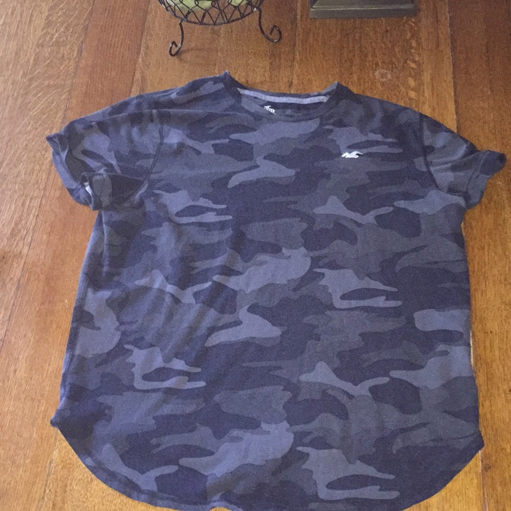 Men’s camo tee shirt
